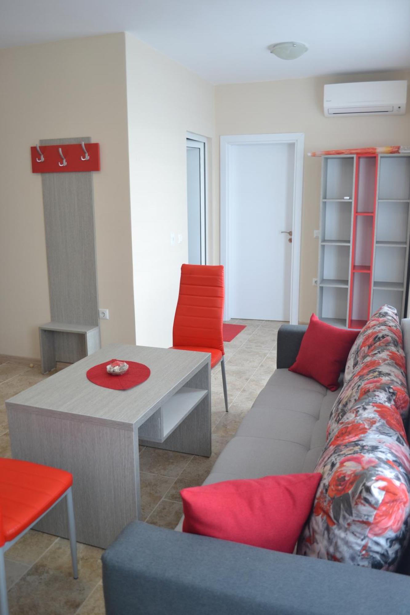 Апартаменти Кастро/Castro Apartments Tsarevo Buitenkant foto