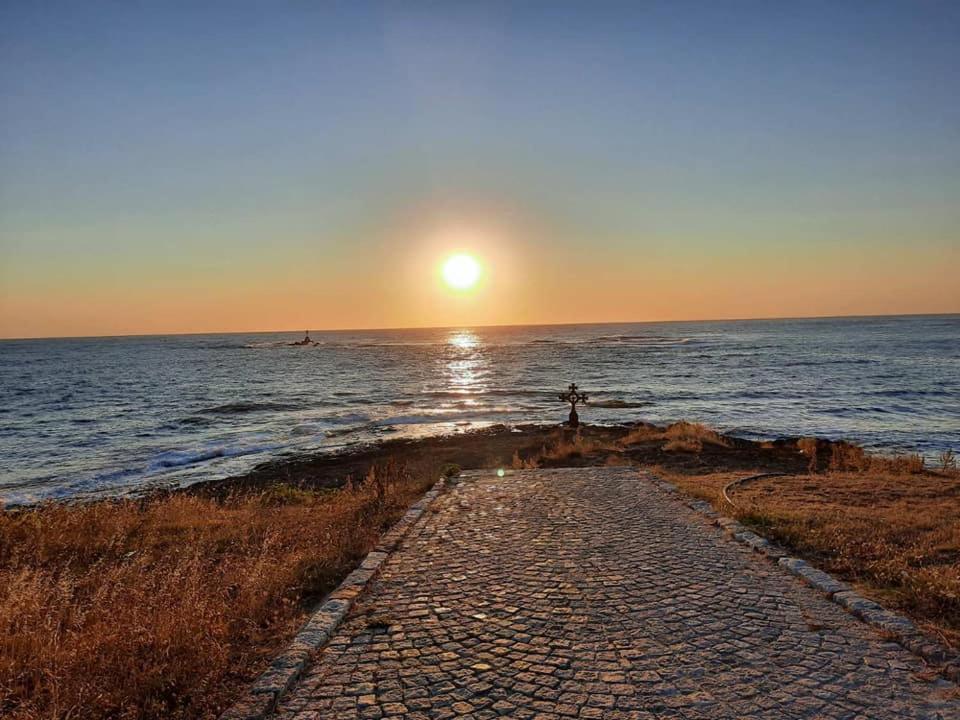 Апартаменти Кастро/Castro Apartments Tsarevo Buitenkant foto