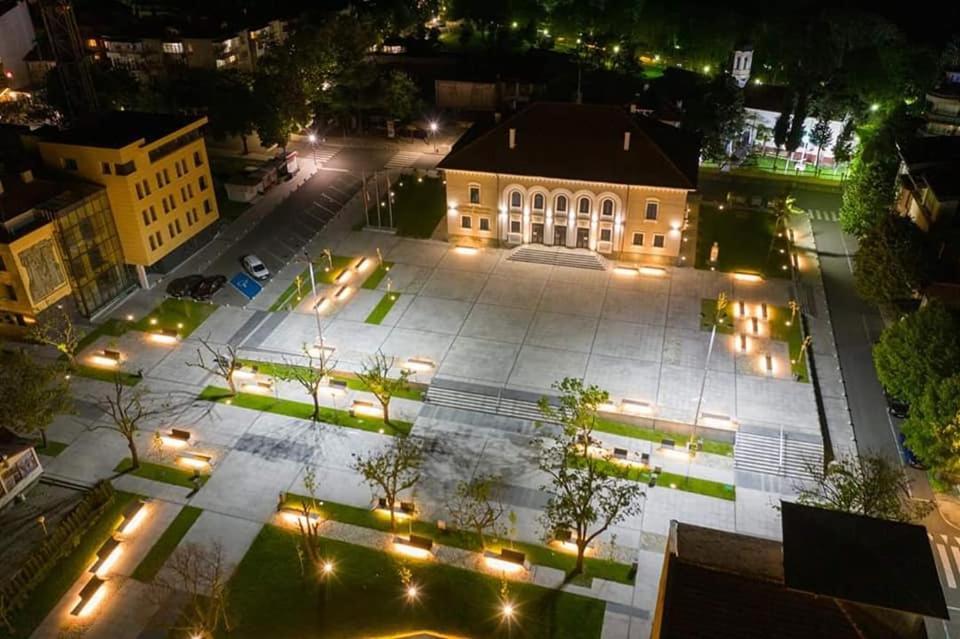 Апартаменти Кастро/Castro Apartments Tsarevo Buitenkant foto