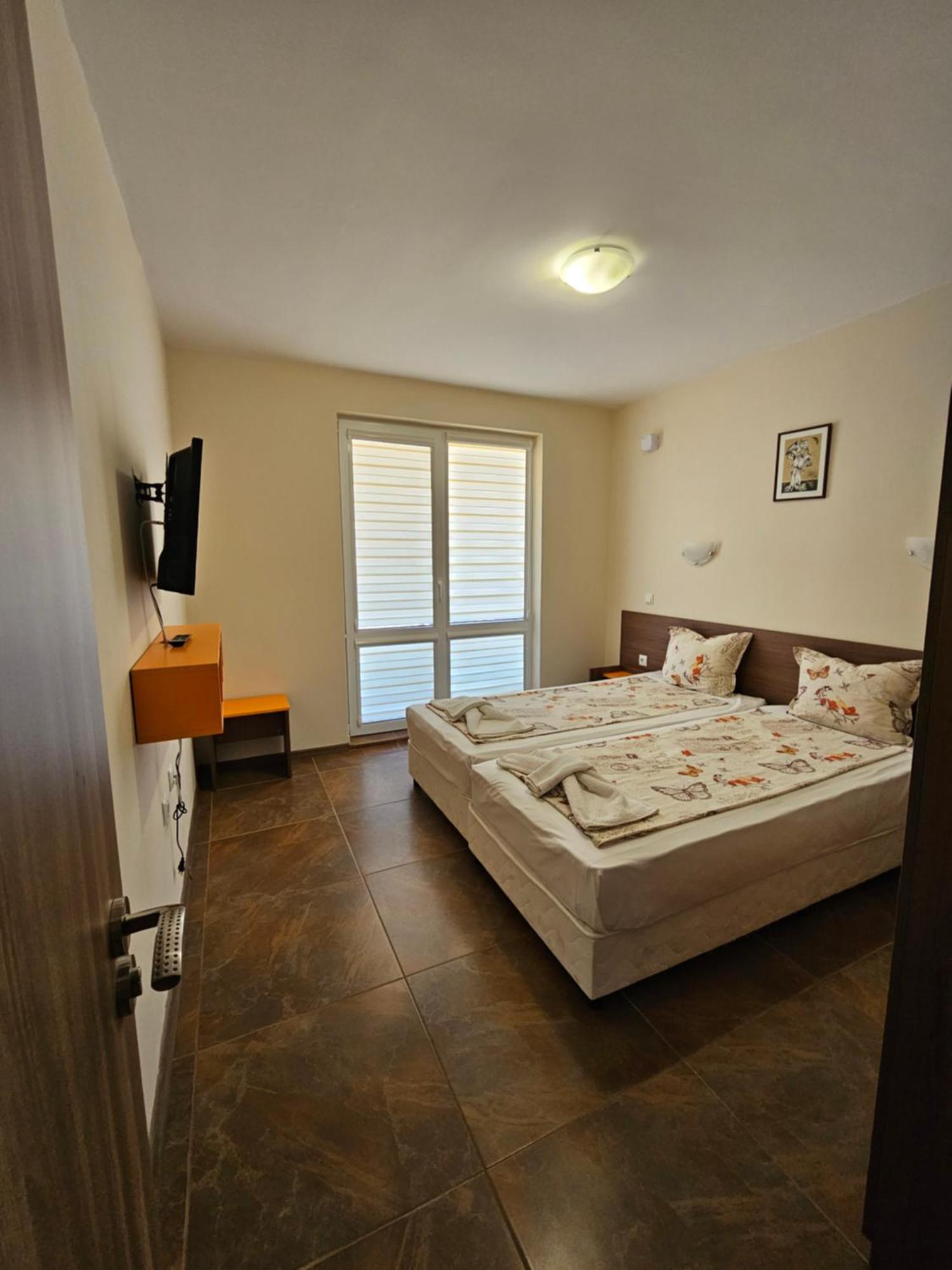 Апартаменти Кастро/Castro Apartments Tsarevo Buitenkant foto