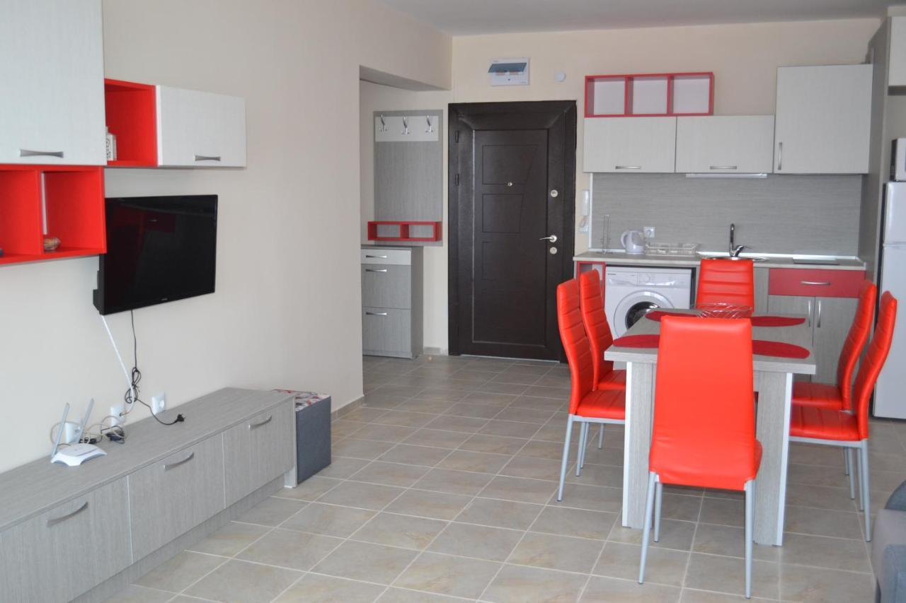Апартаменти Кастро/Castro Apartments Tsarevo Buitenkant foto