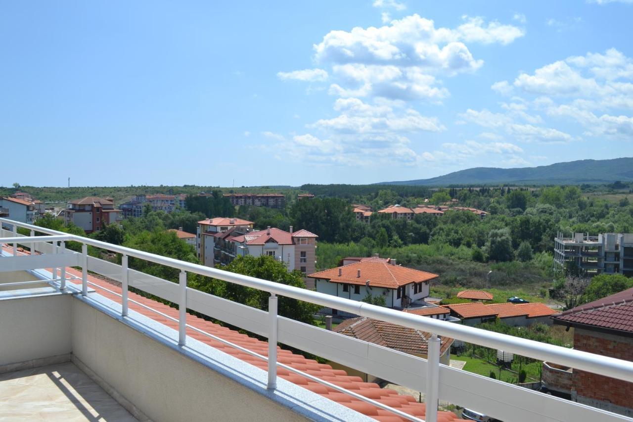 Апартаменти Кастро/Castro Apartments Tsarevo Buitenkant foto